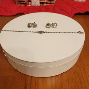 Pandora Jewelry - Sterling Silver Jewelry Set
